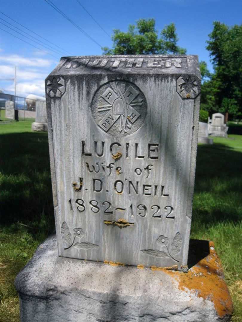 Edna Lucile O'Neil's grave